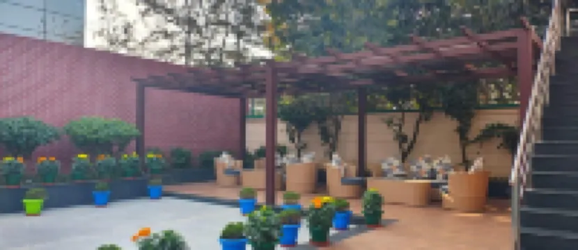 エンパイアズ ホテル パラディップ のホテル