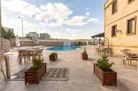 Ciner Hotel - Rooftop Pools