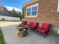 Spacious 3-Home Kanab Family & Business Retreat, Hot Tub • Sauna • Gym •Firepits