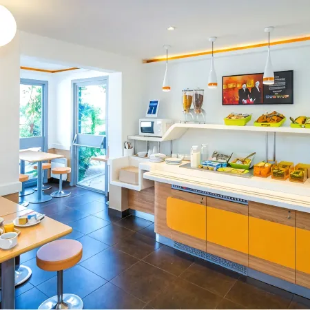 Ibis Budget Fréjus Saint-Raphaël Capitou A8
