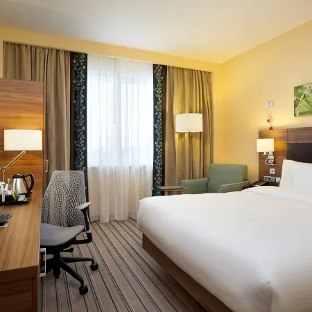 Хиллс Гарден (ex. Hilton Garden Inn Ufa RiversideХиллс Гарден, бывший Хилтон Гарден Инн Уфа Риверсайд)