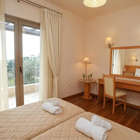 Cave Luxury Villas Skiathos