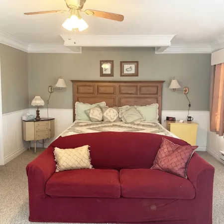 Dickey House, Carriage Suite