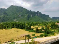 So Oanh Hotel (Near Ban Gioc Waterfall) - parcheggio