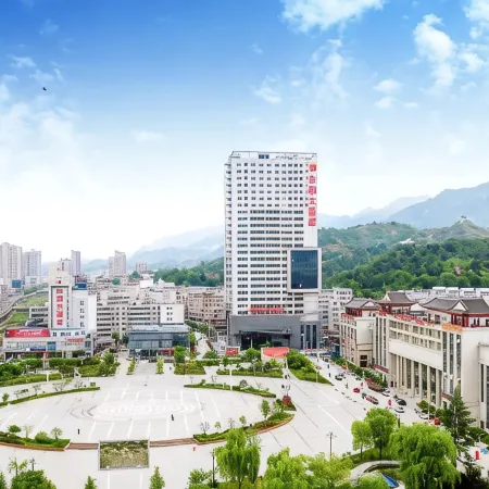 Fengyang Hotel