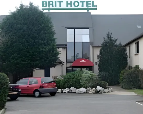 Brit Hotel le Kerotel Hotele w: Lorient