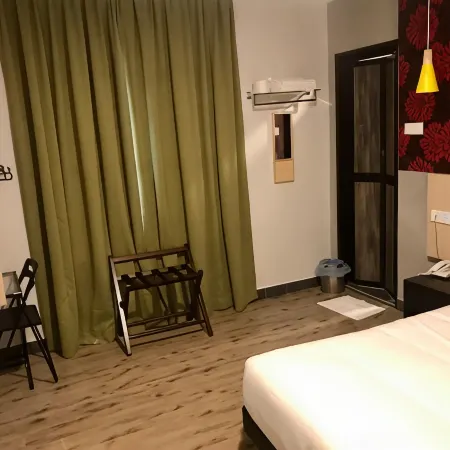 Yes Luxury Hotel