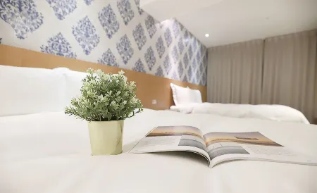 Talmud Hotel Yizhong