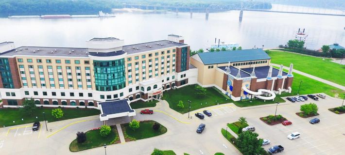 Grand Harbor Resort Hotele w: Dubuque County