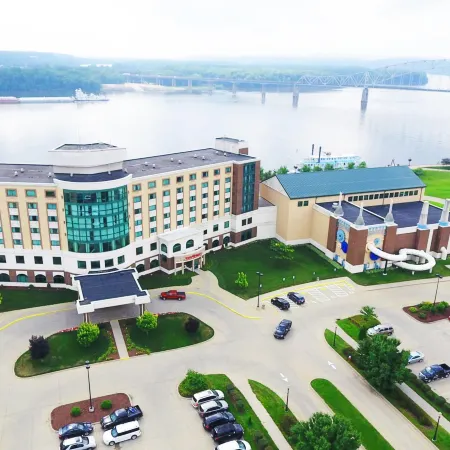 Grand Harbor Resort