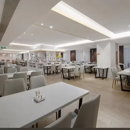 Yuyue E-sports Hotel (Xinyu Hengtai City)