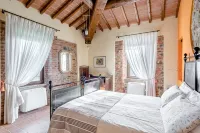 Podere Molinaccio - Luxury Tuscan-style Eco Villa with pool in Valdichiana