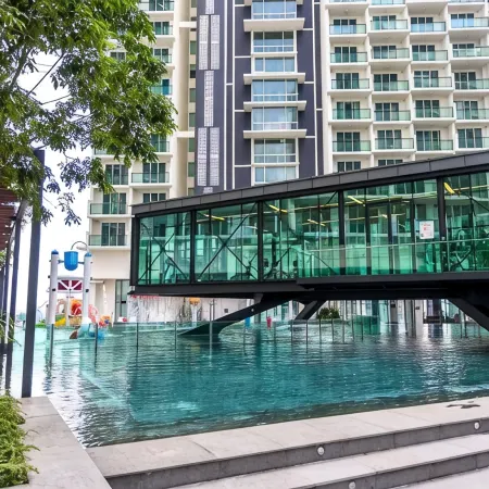 NEW! The Shore l 3BR l 6-11pax l Direct Mall Access | Jonker Street by Jay Stay Management