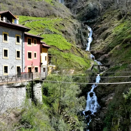 Apartamentos Aguasaliu