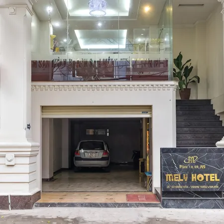 Mely Hotel Отели рядом с достопримечательностью «Университет Естествознания»