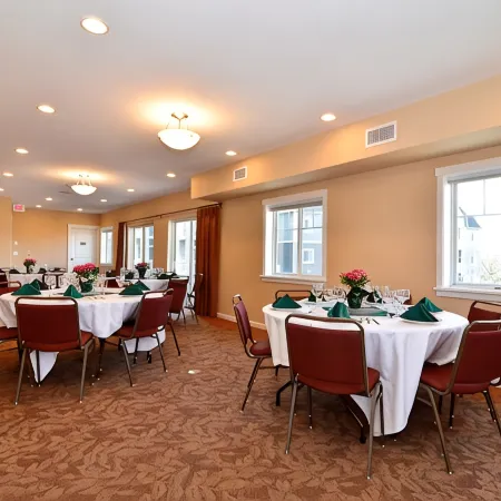 Rivertide Suites