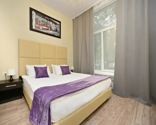 Apelsin Na Leninskom Prospekte Hotel 鄰近達爾文國家博物館的酒店