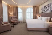 Aura City Hotel