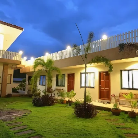 Charming Home Resort