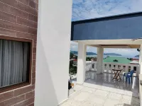 Modern two-rooms spacious apartment with pool, terrace,amazing sea and town view Hotels in Fako