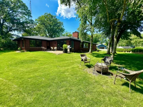 Beautiful, relaxing lake home. - Wi-Fi