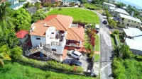Free Loaner car….Barbados Charming 3-Bedroom with AC, WiFi in ST James. - 2 ดาว