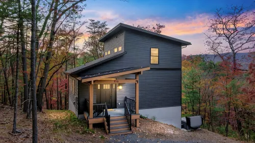 4Bd Brand New - Modern & Spacious, Pet Friendly, Hot Tub, Mt View Retreat - 4성급