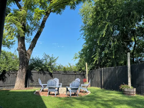 French Country Retreat Near Ball Ground Weddings, Girls Getaway. Quiet Retreat! - 4-Star