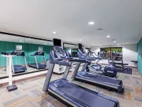 Holiday Inn Express & Suites TULSA S BROKEN ARROW HWY 51 by IHG Hotels in Broken Arrow