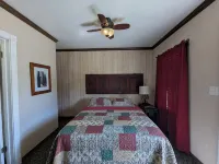 Squaw Valley Motel Room #1 - Homestays