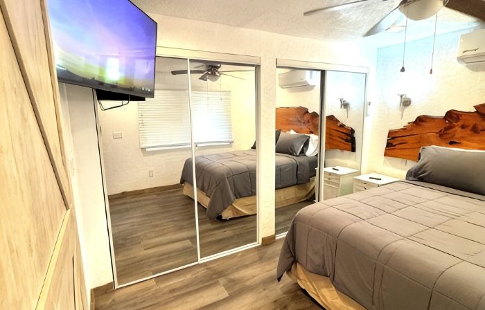 Pat Garret Mini Cabin 1 Bedroom 1 Bathroom