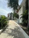 Beachfront Ultra Luxury - New Modern 2 Bed/2.5 Bath