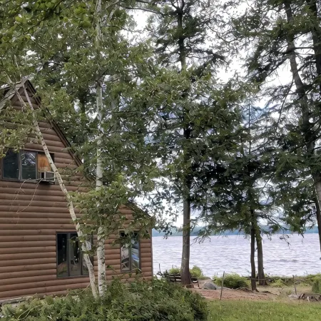 Great Pond Waterfront: Dog-friendly Home Near Colby College