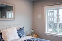 Downtown Salem Oregon Loft Apartment 227 w/ Decks and Parking - شرفة
