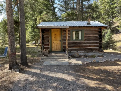 Old Canyon Creekside Cabin - Ski Park, Hot Spring - Alphydda