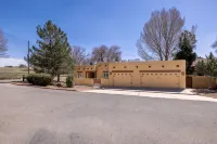 Southwestern Home with Golf Course Views - 3-Star