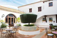 Tugasa Hotel Las Truchas El Bosque - parking