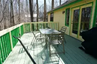 Cabin Near Dale Hollow Lake