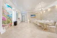 Home-Otel Living Quarters