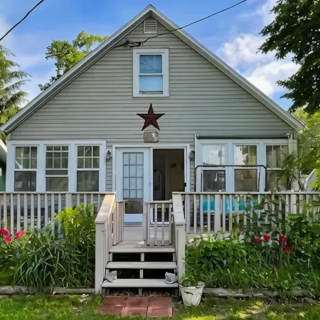 Single Family Beach Home steps away from the beautiful Sylvan Beach