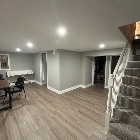 Spacious 4-bedroom house with AC and WiFi in fabulous Silver Spring
