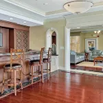 Resort Style Living 5 minutes from the beach - Wifi