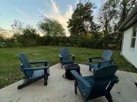 Cheerful 3 Bedroom Old Town Keller Home Hotels in Keller