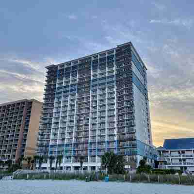 Newly Upgraded Great 1 bdrm oceanfront condo, Free WIFI, Free Parking Hotel Exterior