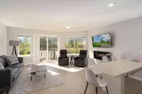 Bright Condo With Views & Easy Access to CDA River.  Minutes From Gondola!