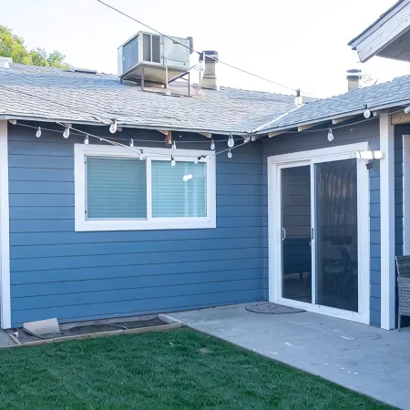 Book it and Love it! HGTV Looking Home