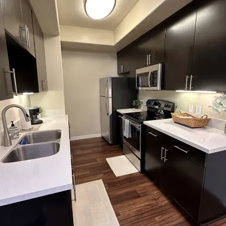 Lush 1 bd Koreatown w/ FREE parking & In-Unit laundry
