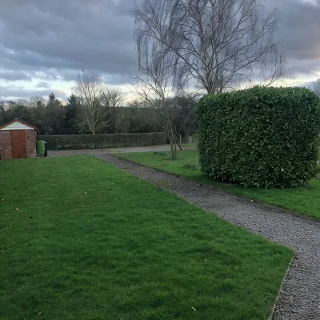 Pear Tree Cottage. 2-bedroomed cottage.  Short breaks welcome.  Free Wifi
