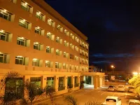 Westerngrand Hotel Ratchaburi Hotels near Buono Dine&Wine