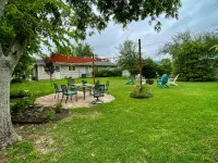 BCS Back Forty- fully stocked home & great yard—close to A&M, great food & fun.